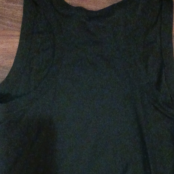 Nike Black and White Performance Tank Top - Picture 5 of 5